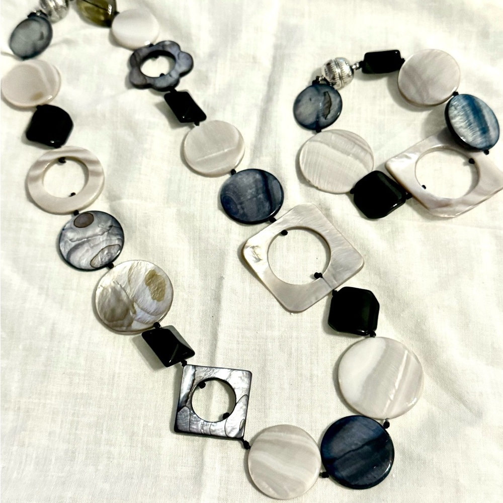 Late 90’s necklace and and bracelet set